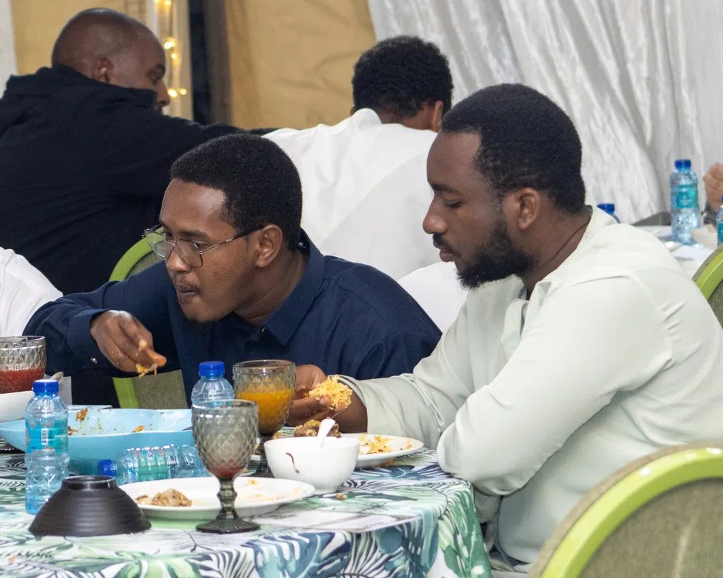 Members sharing the meal at the KAMMP Grand Iftar in Nairobi, 2026